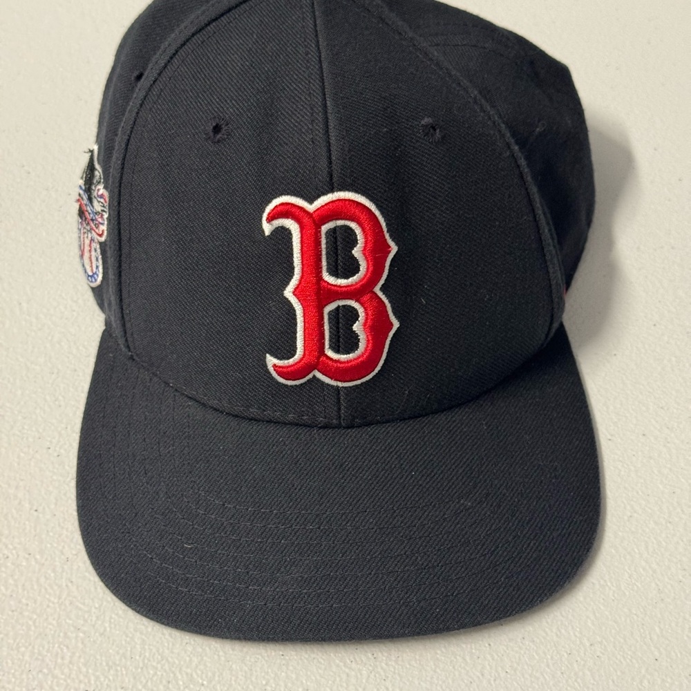 Vintage Boston Red Socks ‘47 Snapback Cap with Red Logo